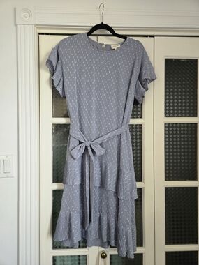 Stunning Dusty Blue Midi Dress with Tie Waist 💙